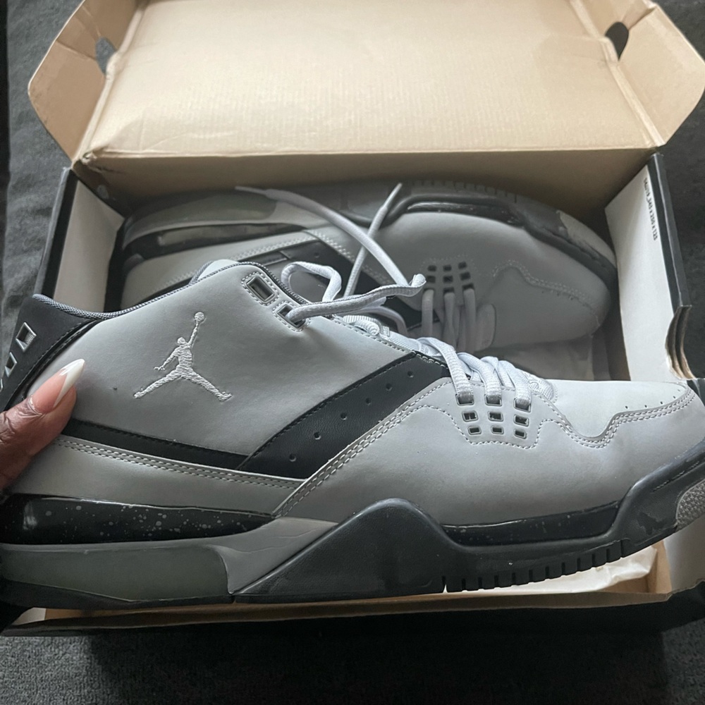 Men’s Jordan Flight23 size 13
